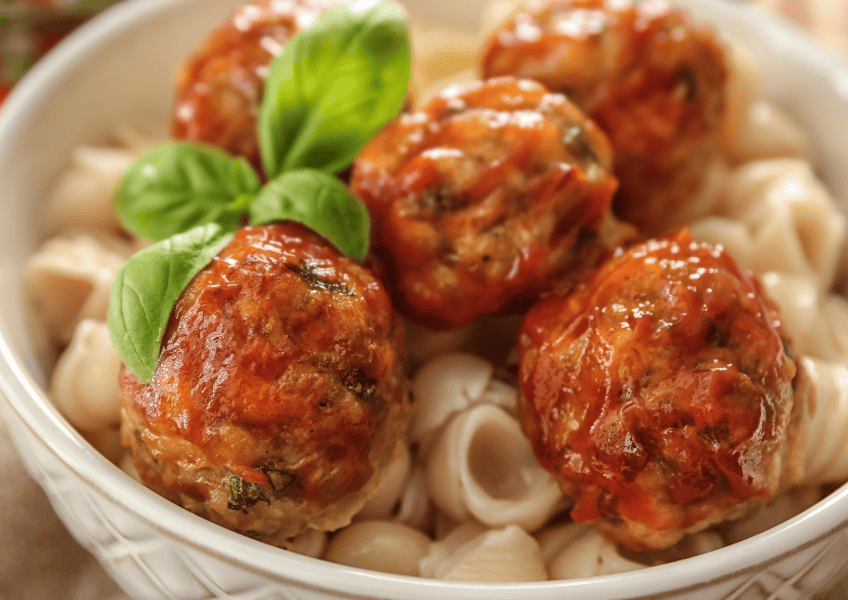 High-protein recipes: Turkey and spinach meatballs
