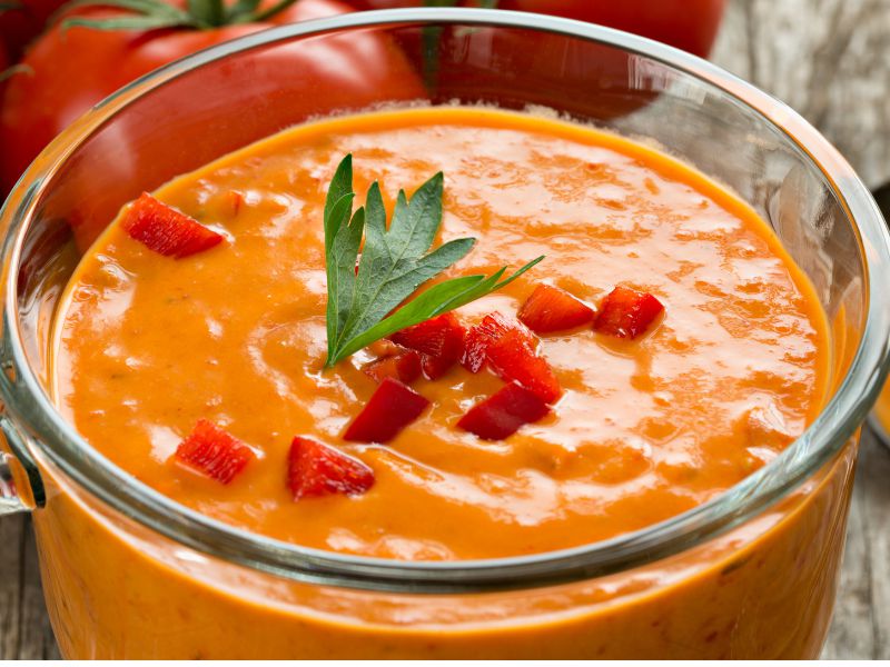 roasted red pepper and tomato soup for a delicious fall recipe!